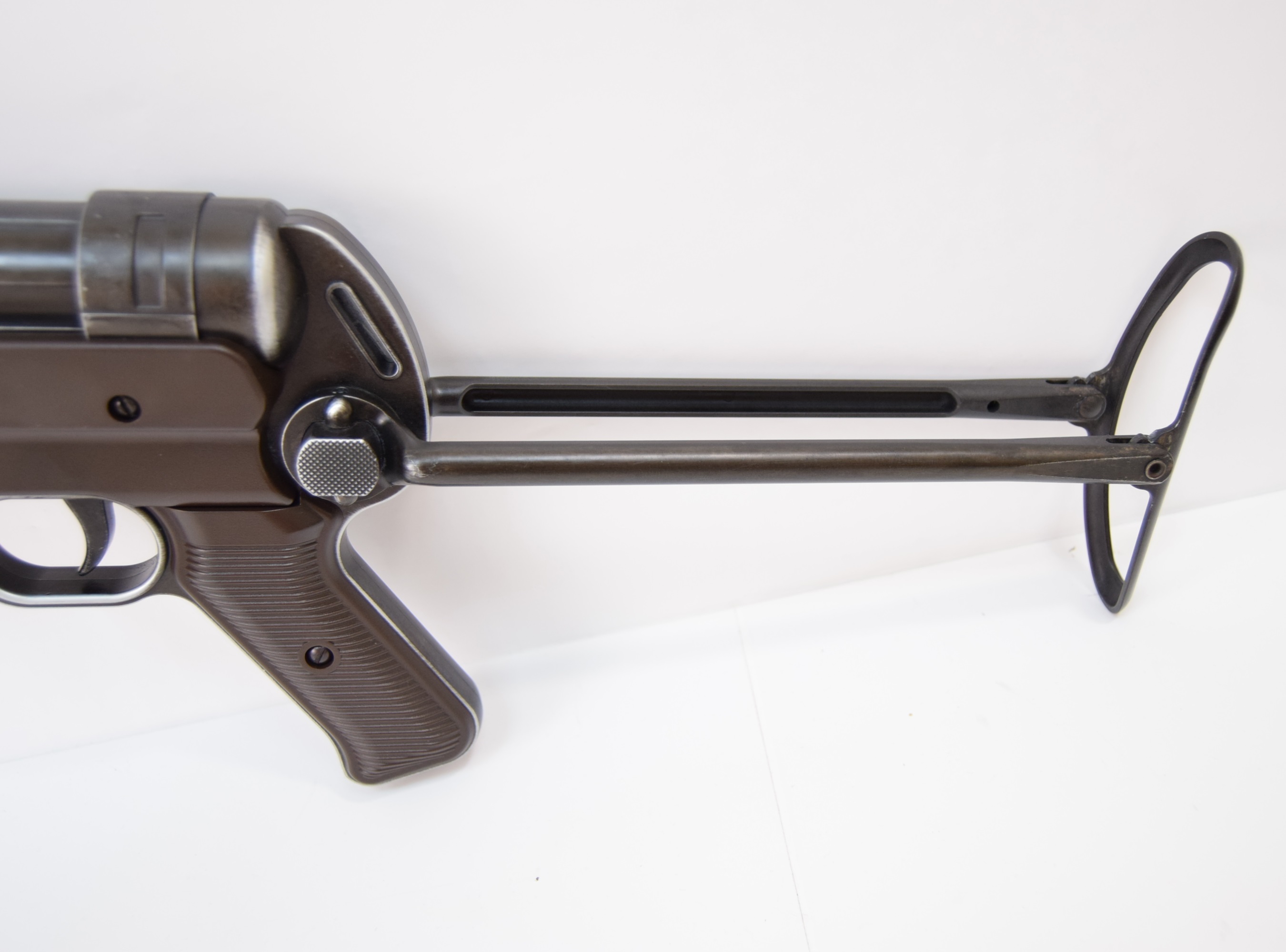 Пистолет пневматический Legends MP (German-Legacy Edition), к.4,5мм